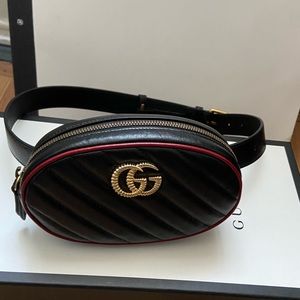 GG Marmont Leather Belt Bag